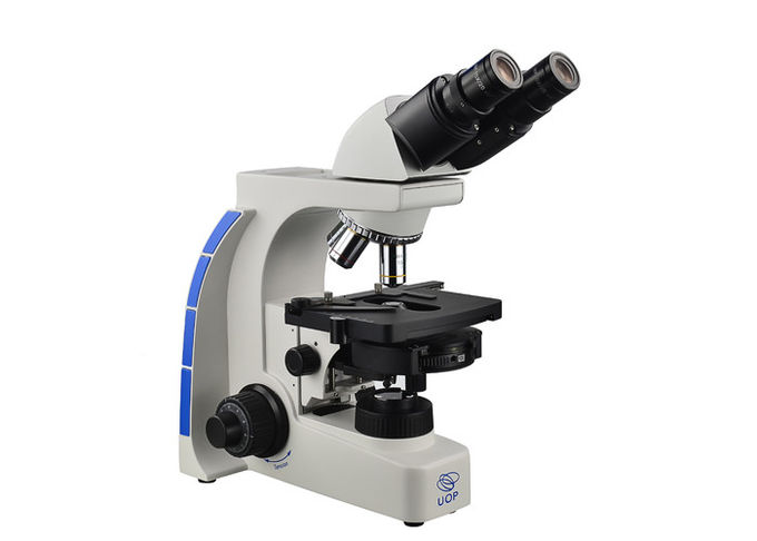 O microscópio o mais alto da ampliação do microscópio binocular profissional de Uop